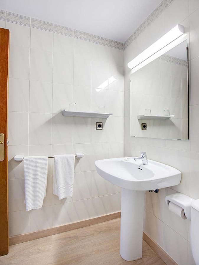 Hotel Restaurante Blanc I Negre 2 Agramunt 외부 사진