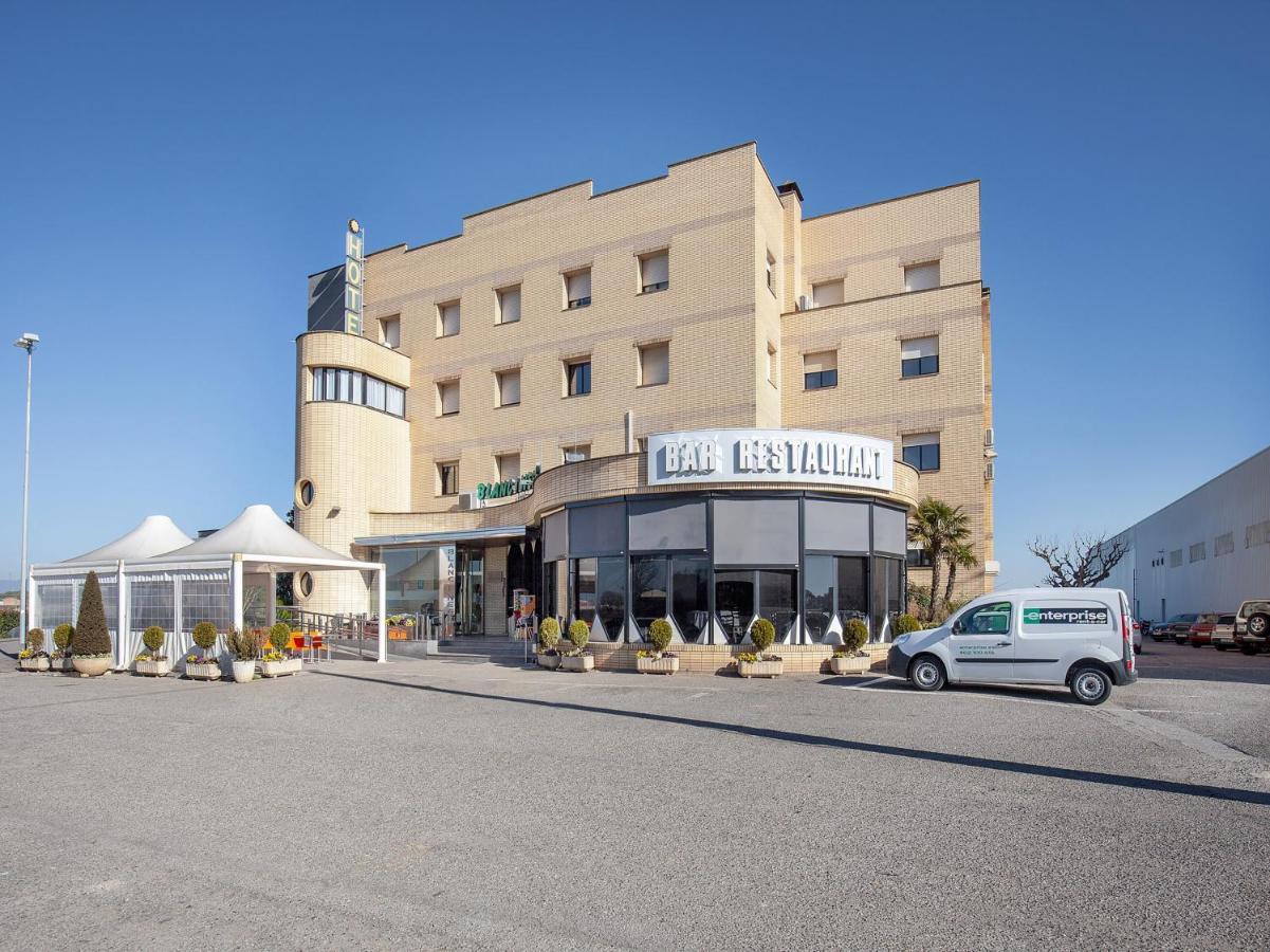 Hotel Restaurante Blanc I Negre 2 Agramunt 외부 사진