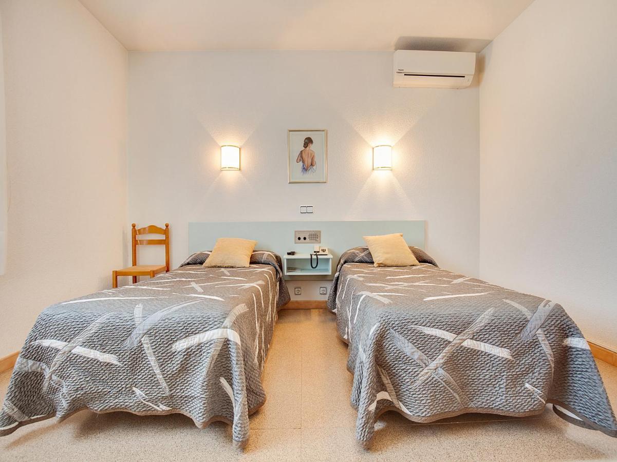 Hotel Restaurante Blanc I Negre 2 Agramunt 외부 사진